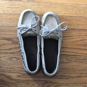 Sperry boat shoes